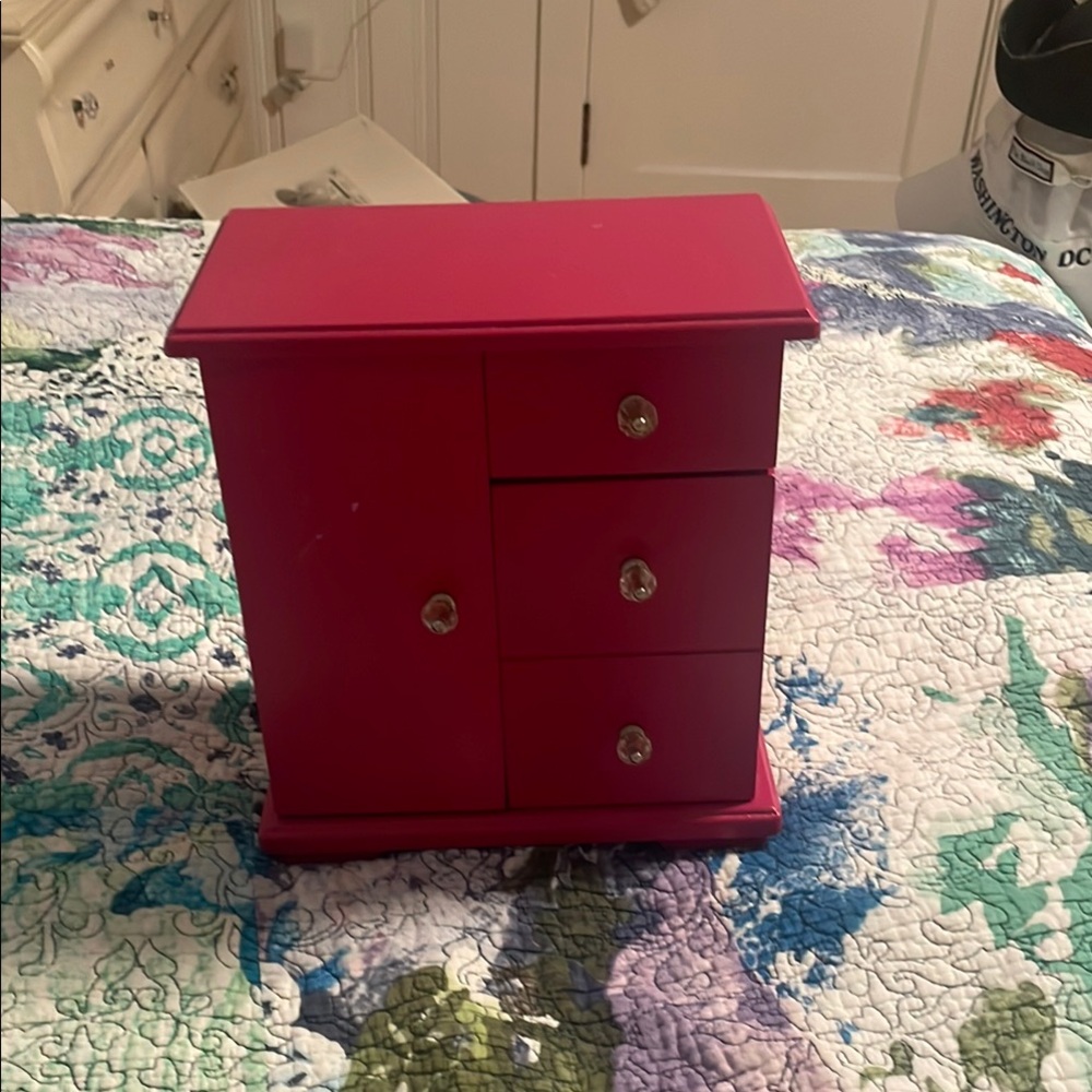Pink Jewelry Organizer